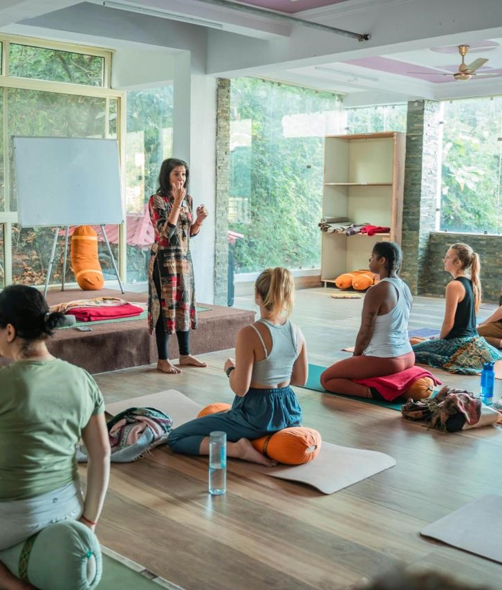 talleres yoga valencia yoamoyoga