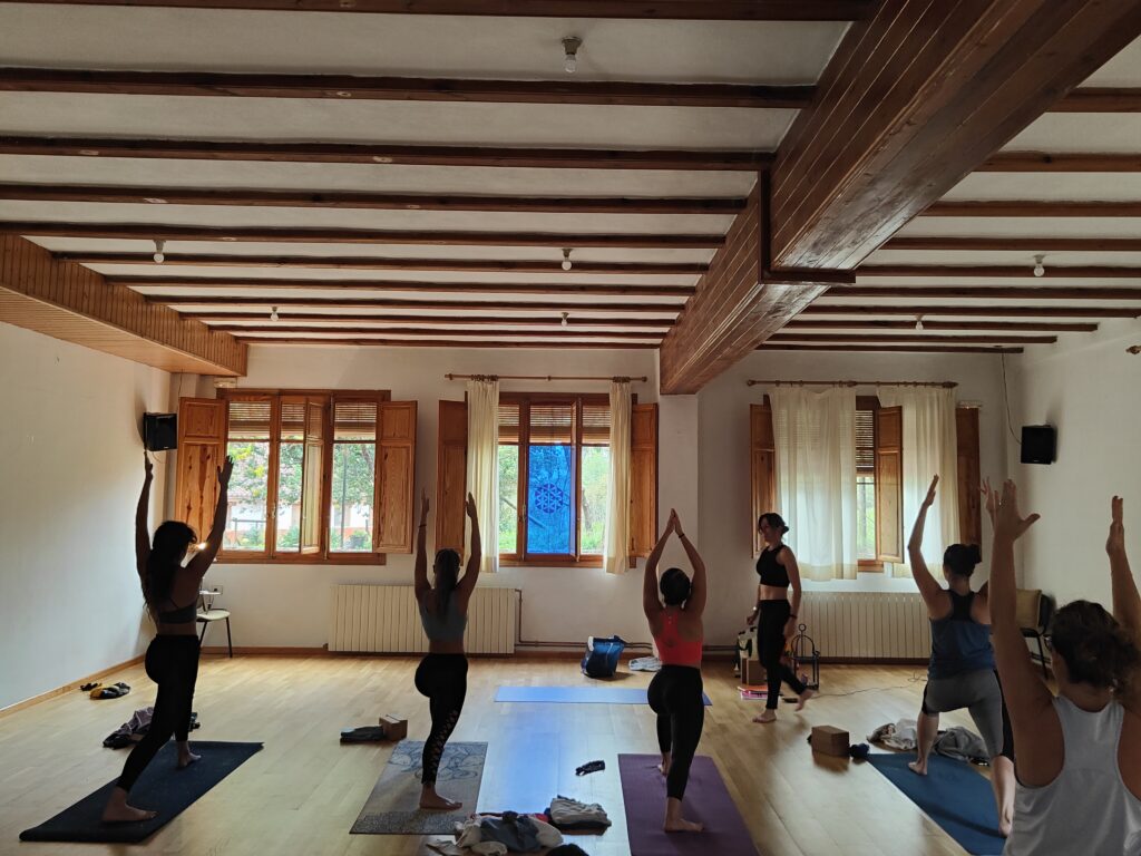 Retiro octubre 2024 yoga